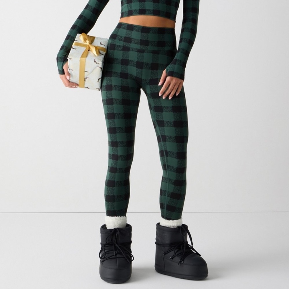 Fabletics Green and Black Plaid Leggings